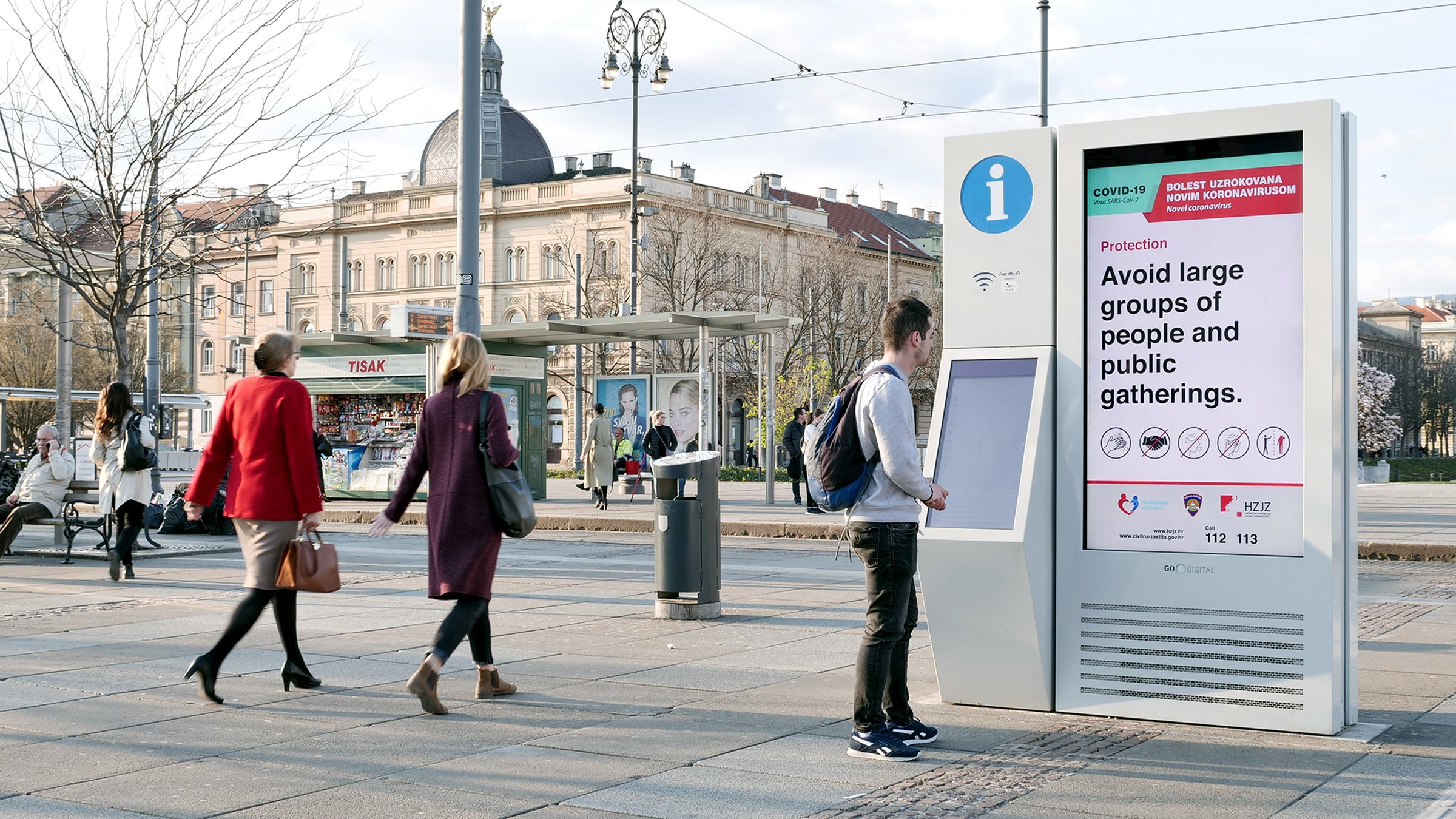 Digitalno vanjsko oglašavanje u službi javne komunikacije  
